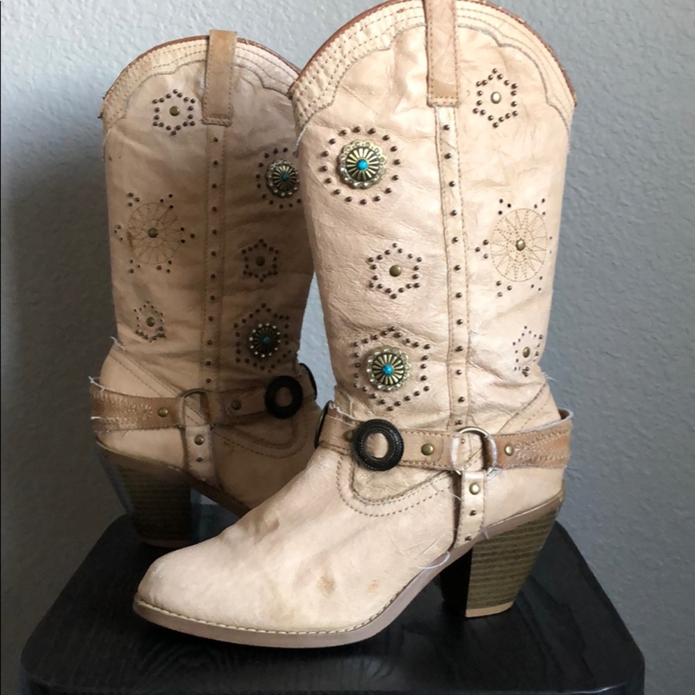 Cowgirl Boots!